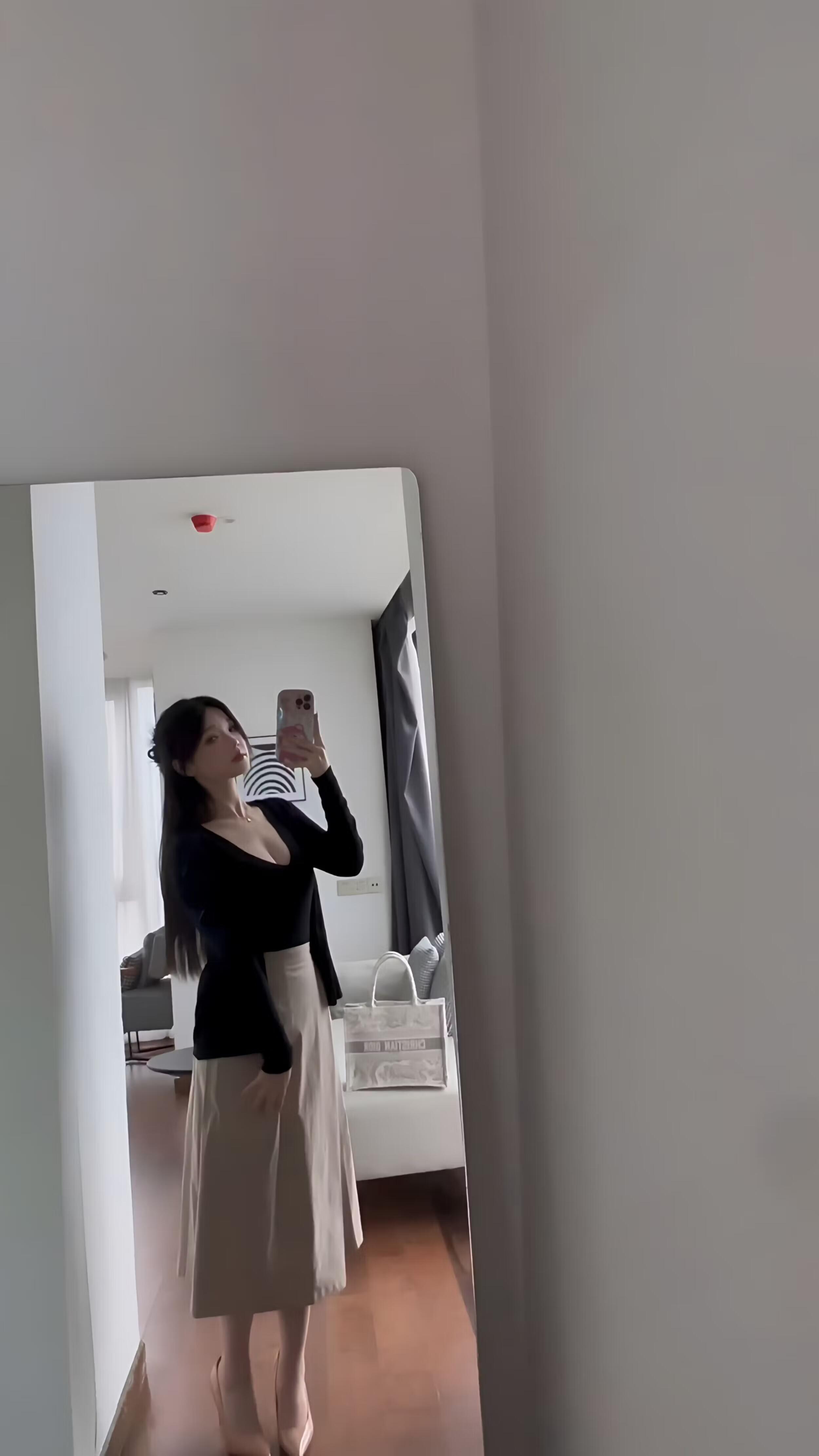 最新Vlog封面